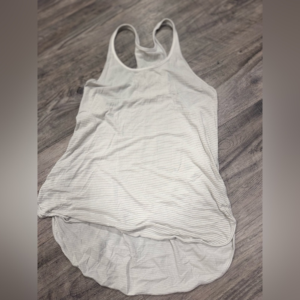 Lulu Razorback Tank! - Picture 2 of 3